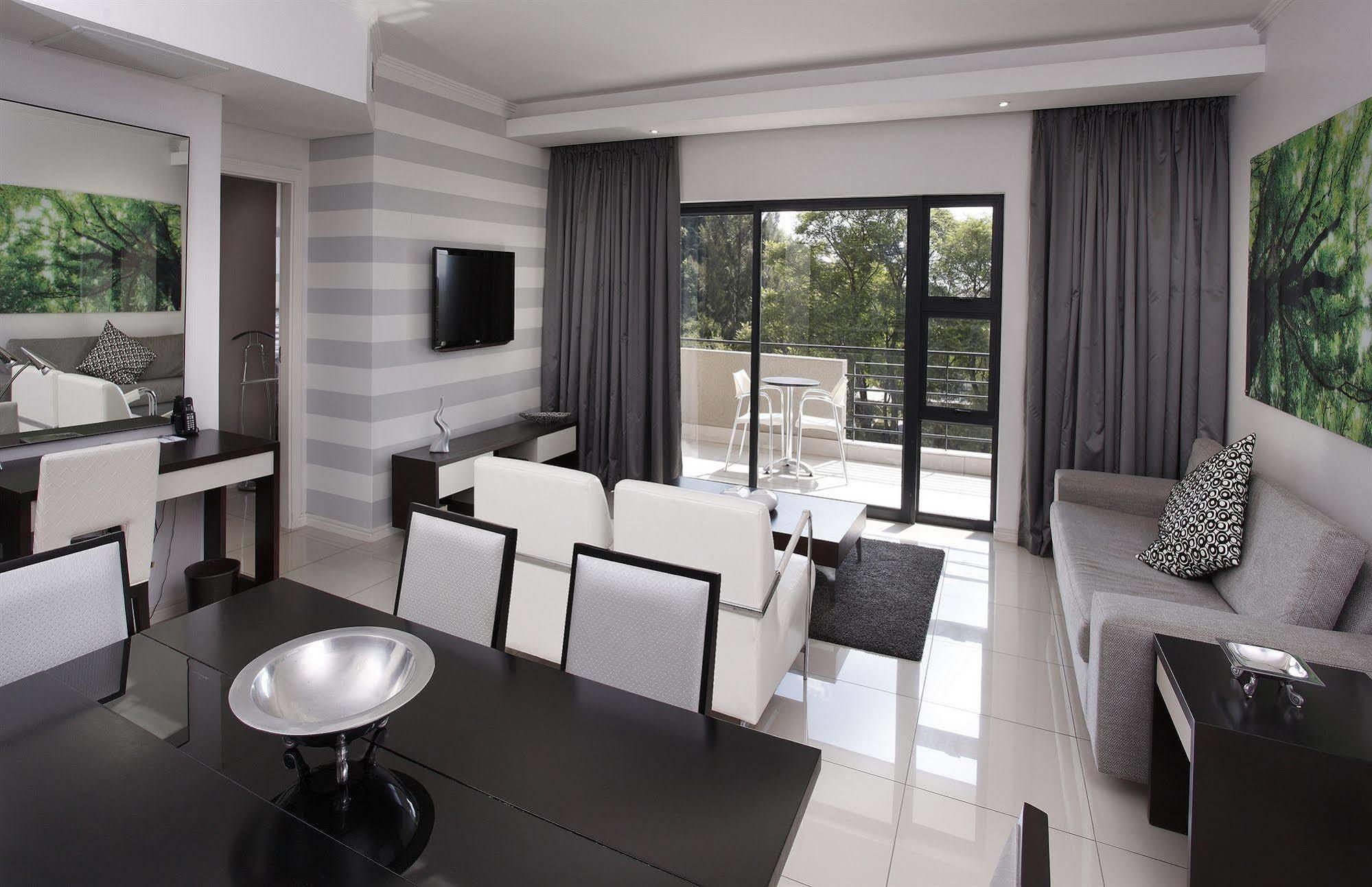 The Capital 20 West Apartment Johannesburg Exterior foto